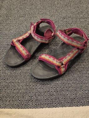 ATIKA Women's Sports Hiking Trail Water Sandals - Size 10